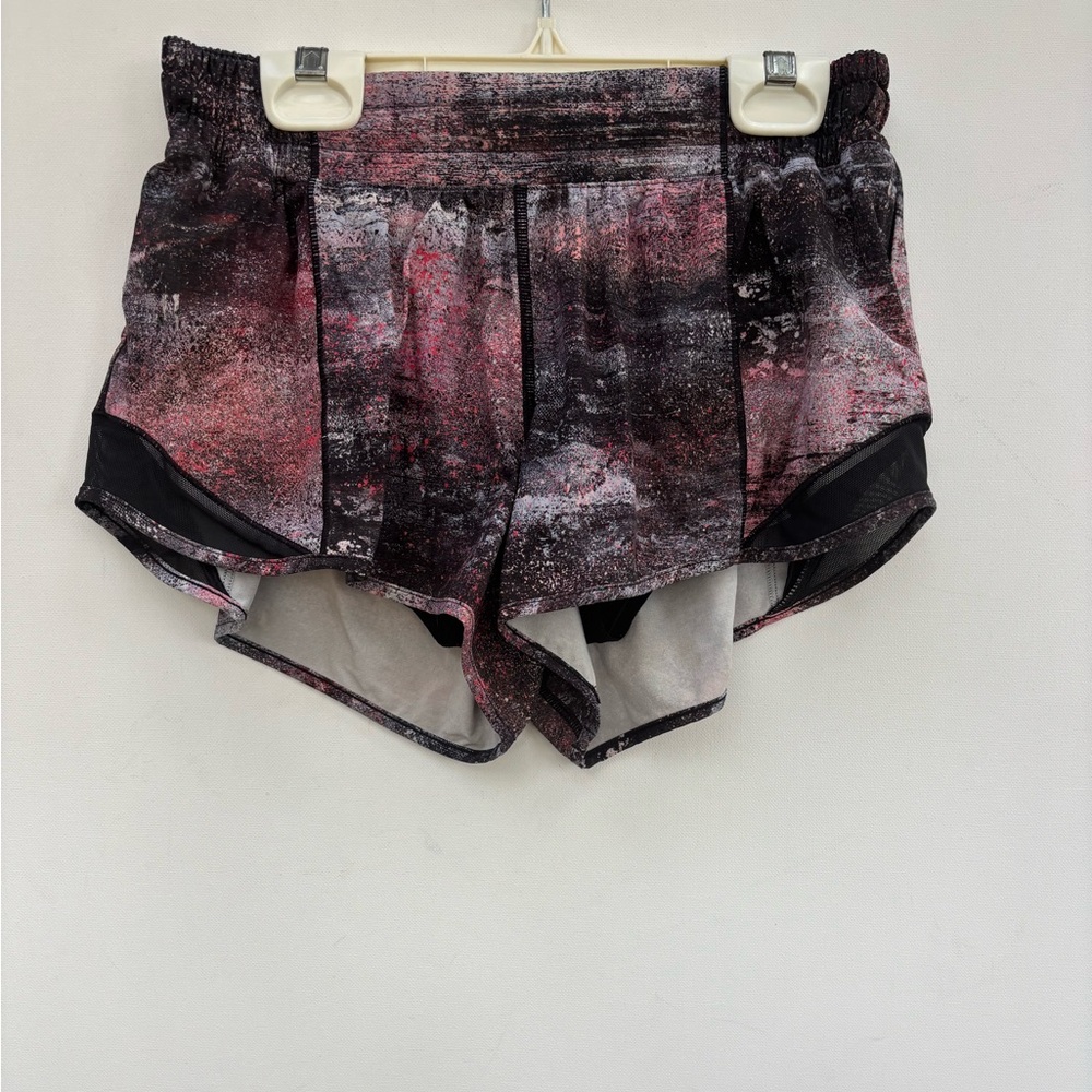 Lululemon Hotty Hot Shorts